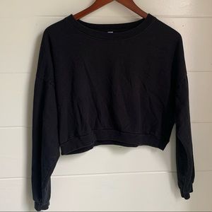 AA cropped crew neck sweatshirt